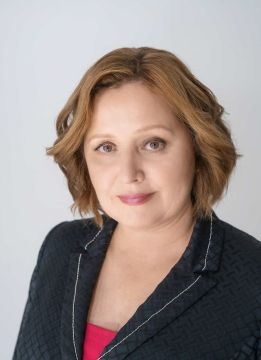СТЕНЯЕВА НАТАЛЬЯ НИКОЛАЕВНА
