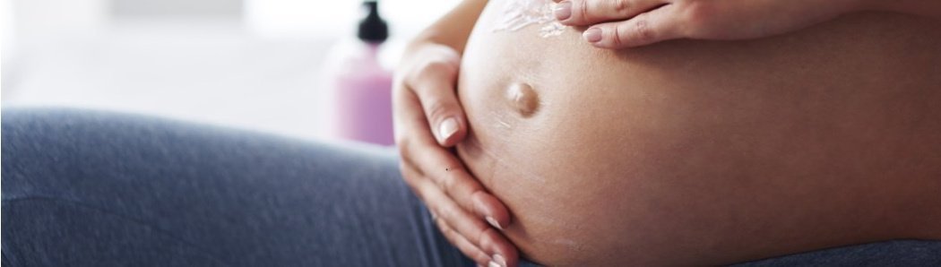 Что делать при растяжках во время беременности