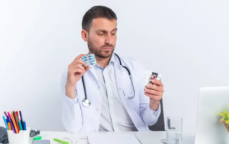 Как врач подбирает гормональные контрацептивы?